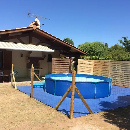 Vacances La Mouline Holiday home *